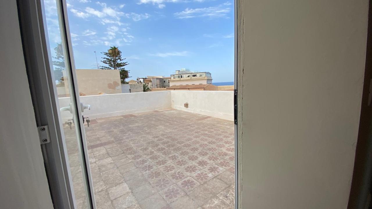 Lanterne Magiche Ortigia Suites Syrakus Exterior foto