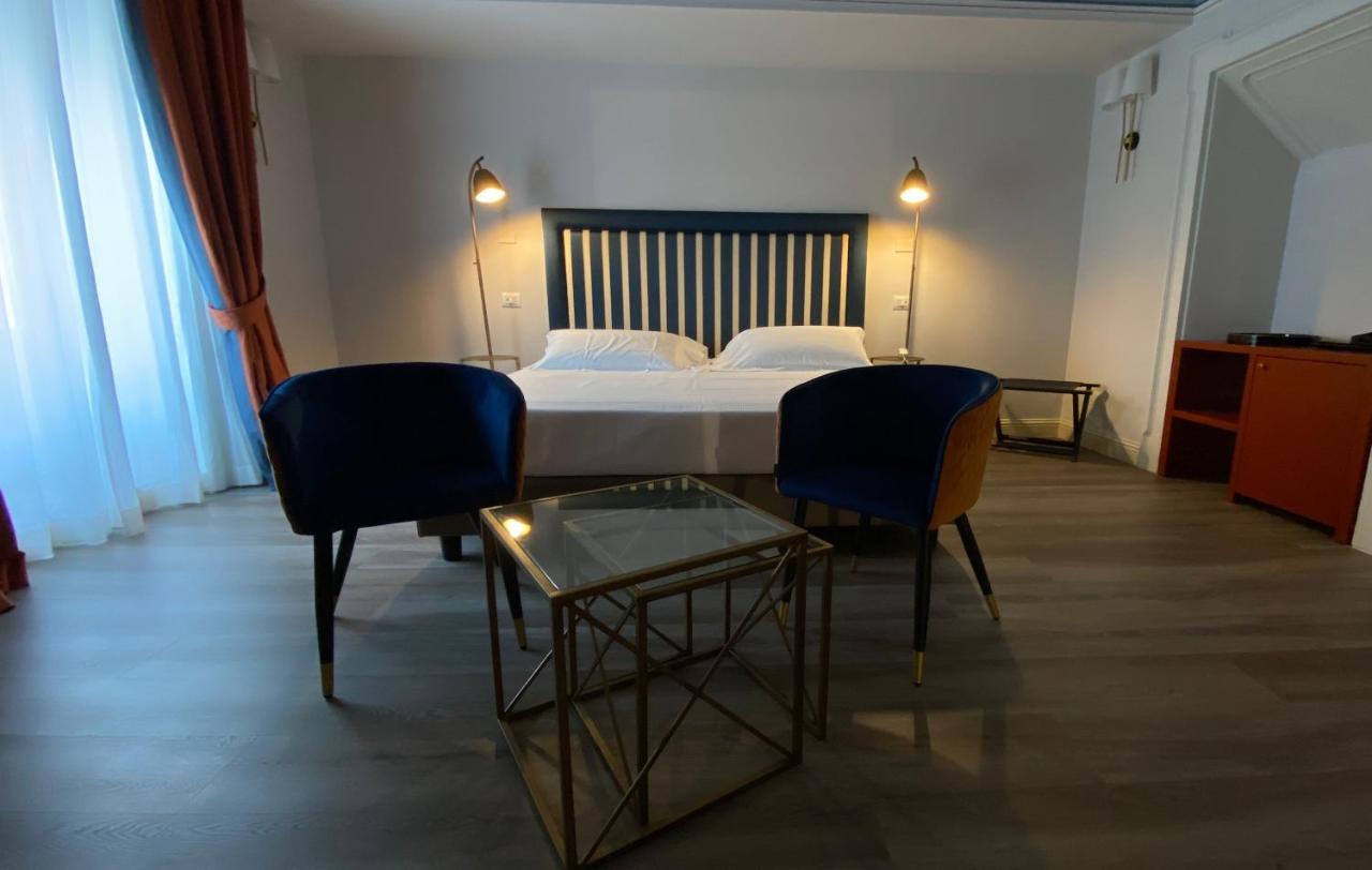 Lanterne Magiche Ortigia Suites Syrakus Exterior foto
