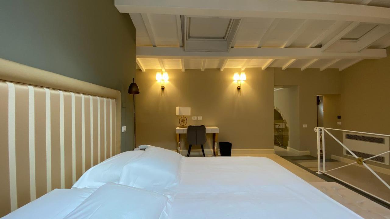 Lanterne Magiche Ortigia Suites Syrakus Exterior foto
