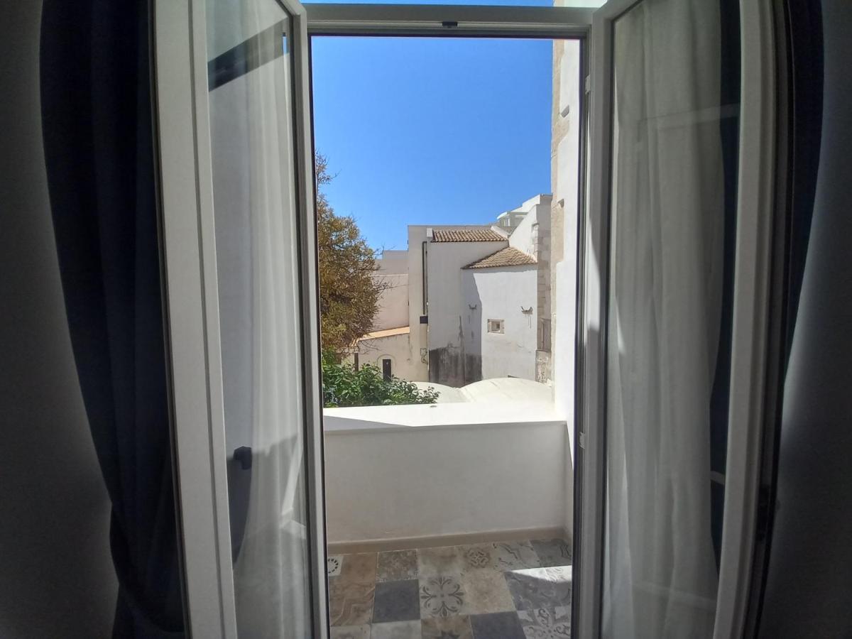 Lanterne Magiche Ortigia Suites Syrakus Exterior foto