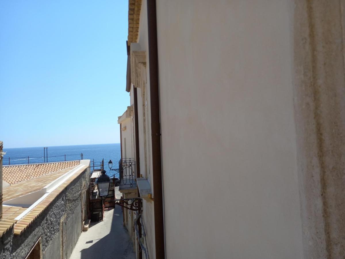Lanterne Magiche Ortigia Suites Syrakus Exterior foto