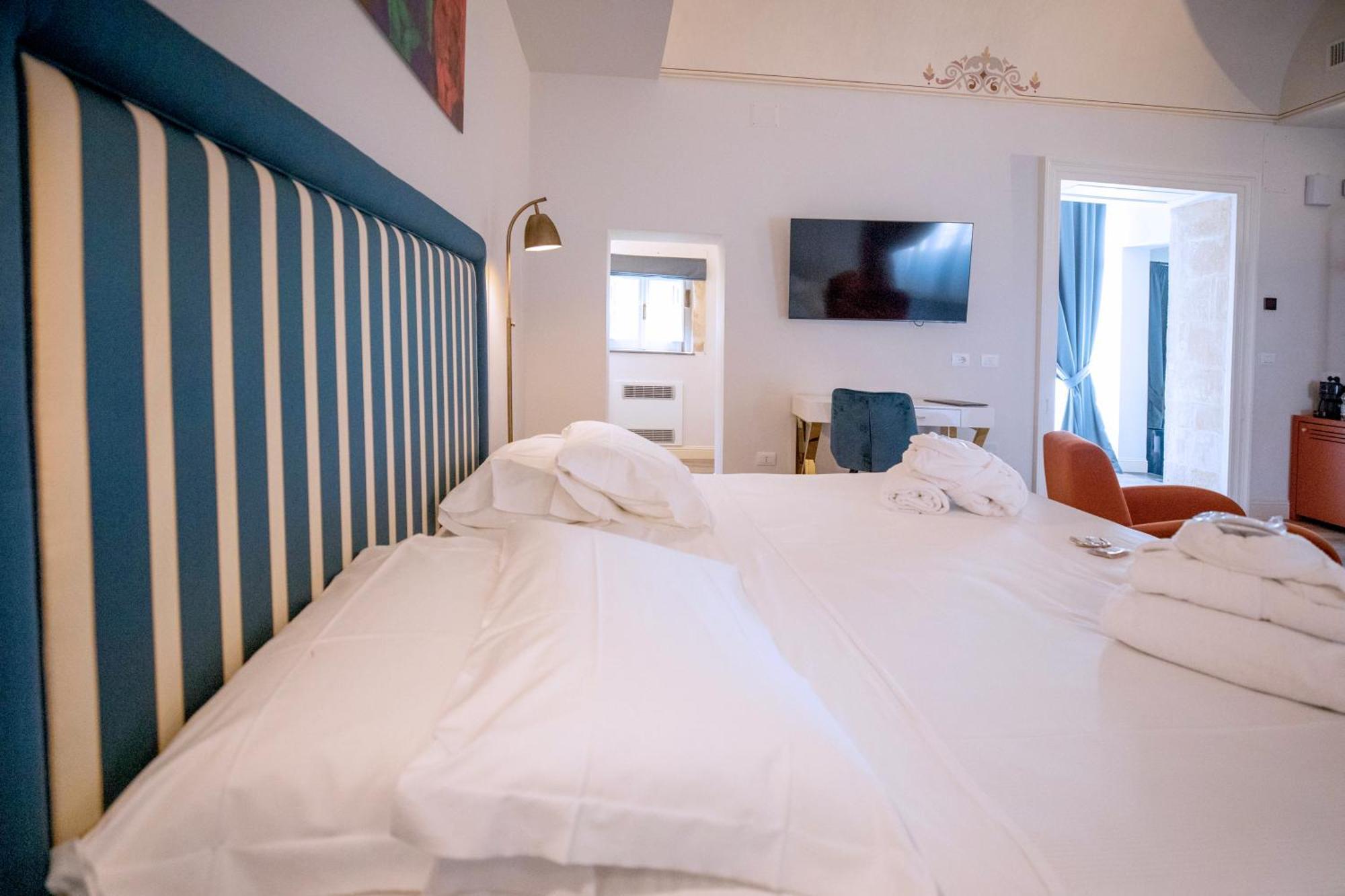 Lanterne Magiche Ortigia Suites Syrakus Exterior foto